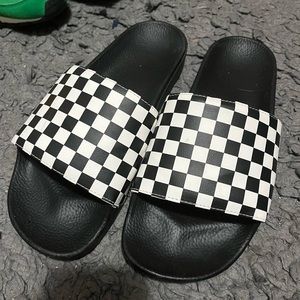 Vans slides